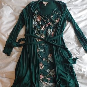 Nursing chemise and give with lace detailing